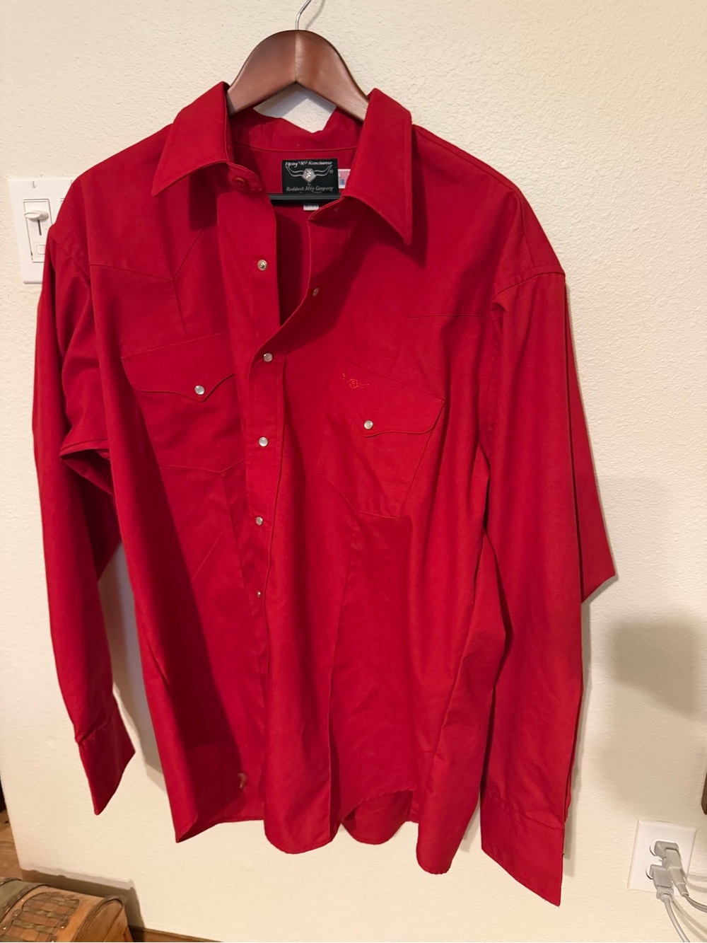 Wrangler Men's Red Long-Sleeve Western Button-Down Shirt